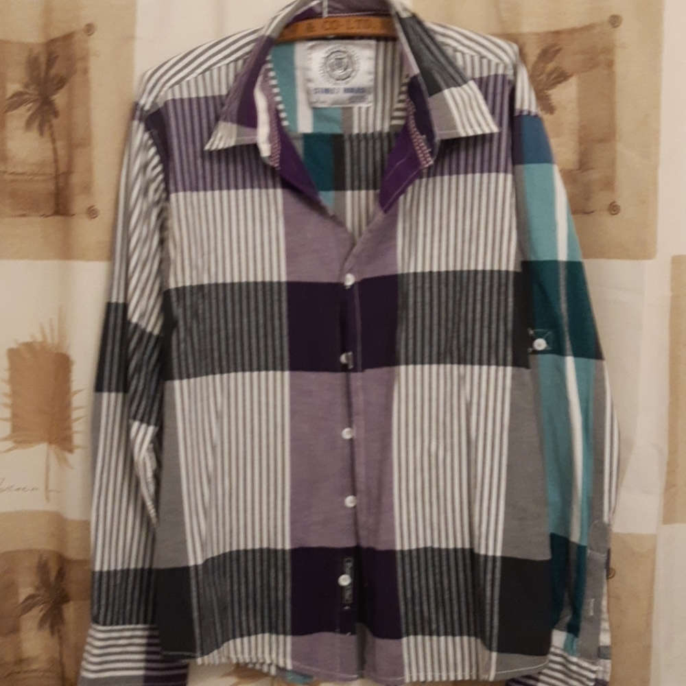 Casual botton down turquoise purple and black